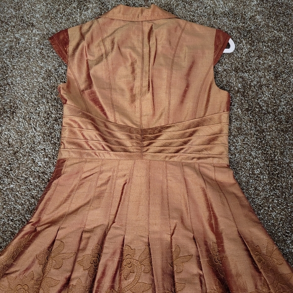 Kay Unger Copper Embroidery Silk Fit and Flare Dress Size 6 - Picture 4 of 7